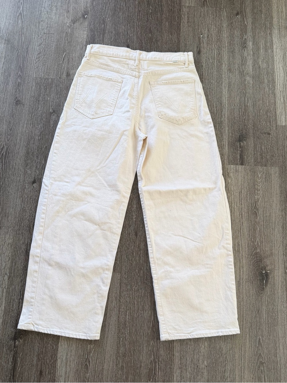 MOTHER Wide-Leg High-Rise Jeans in Cream - Picture 6 of 11